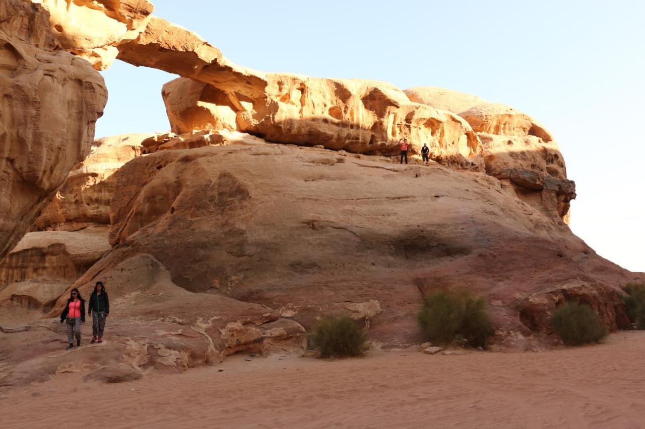 Hotel Bedouin Stylelife Camp Wadi Rum Exterior foto